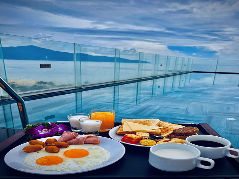 Alani Hotel & Spa