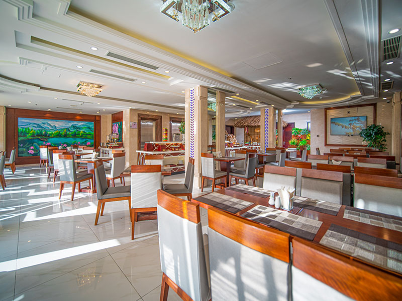 Alani Hotel & Spa