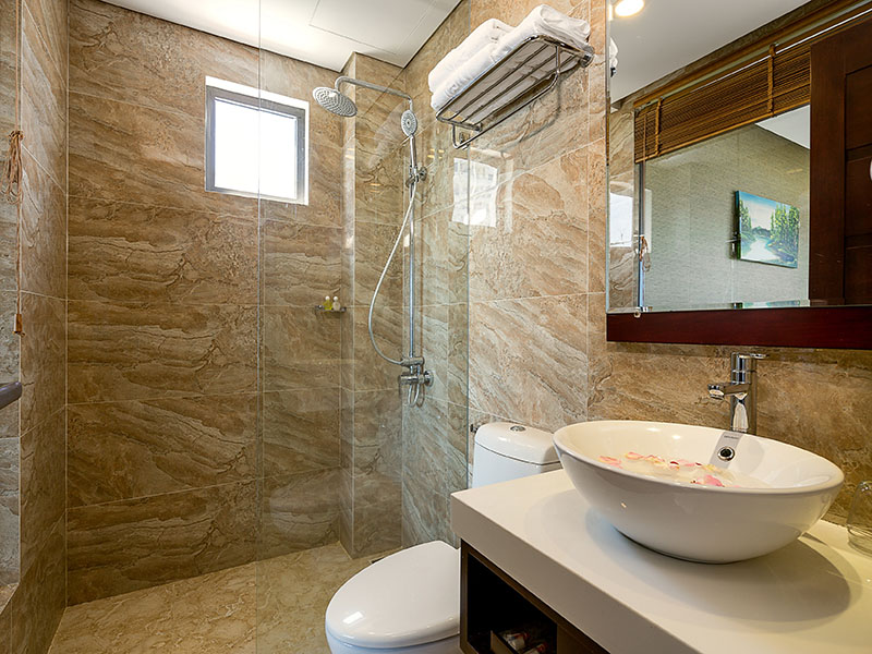 Alani Hotel & Spa