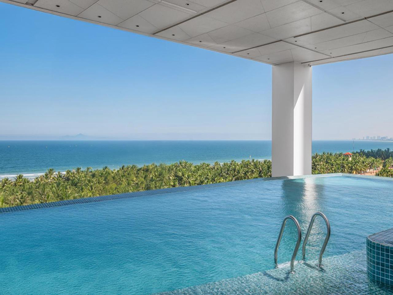 Awaken Danang Hotel