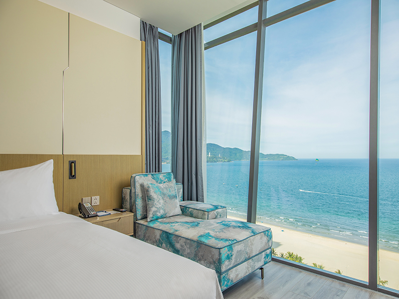 Awaken Danang Hotel