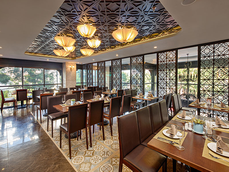 Cosmos Hotel Danang