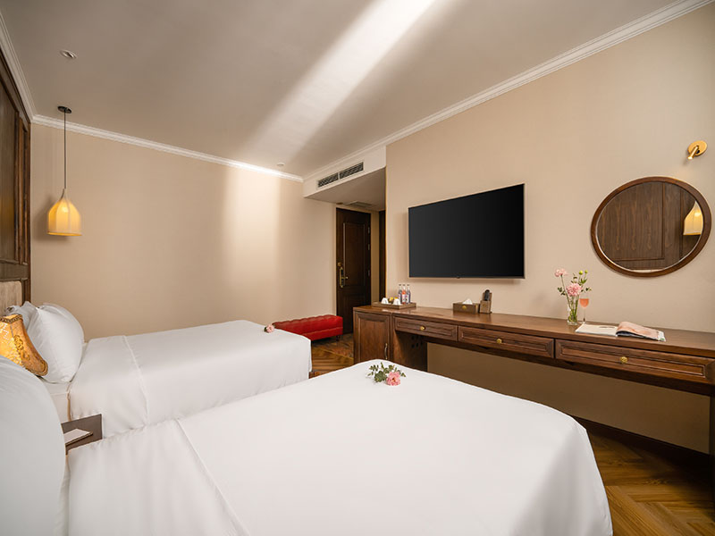 Golden Lotus Luxury Hotel Danang