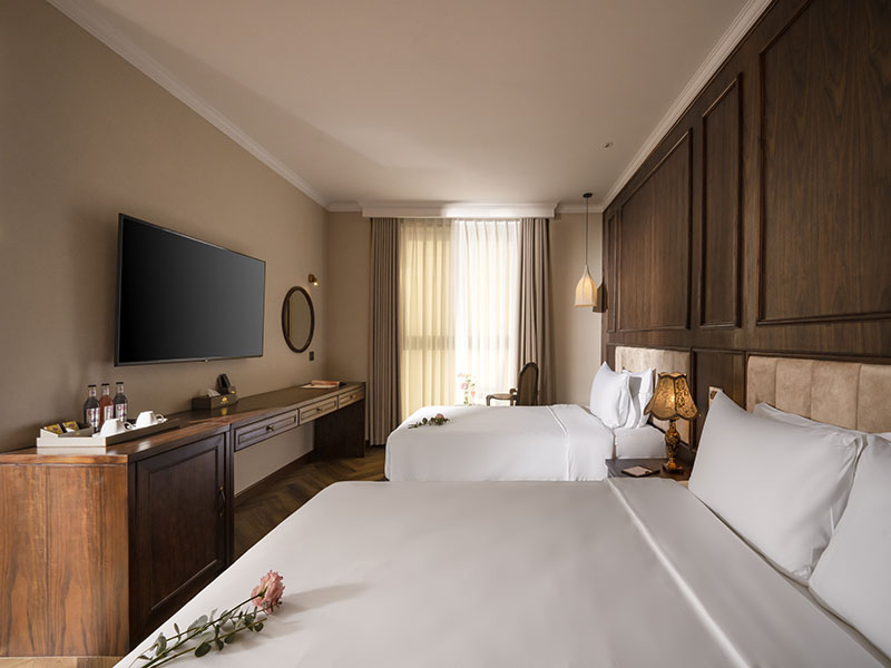Golden Lotus Luxury Hotel Danang