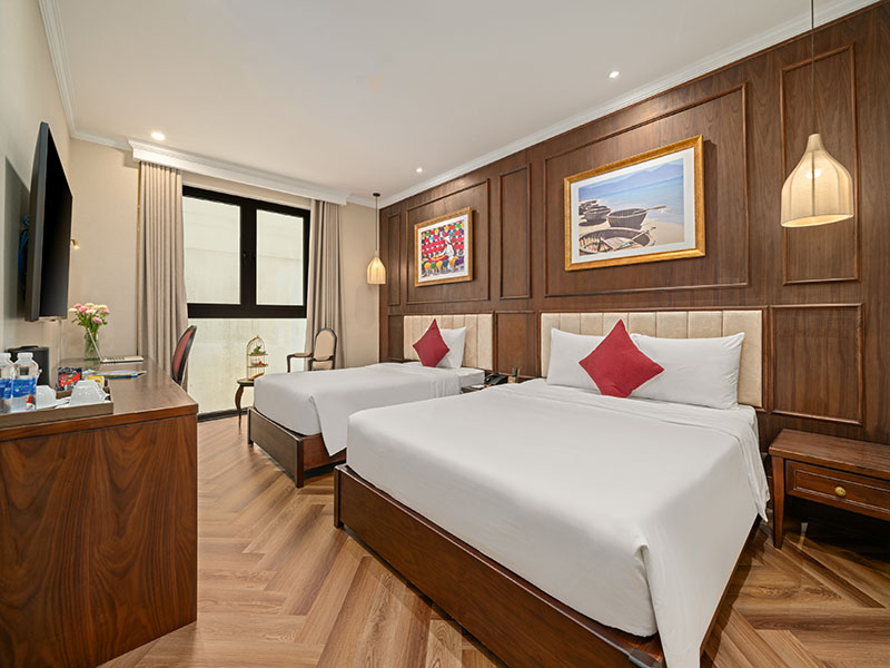 Golden Lotus Luxury Hotel Danang