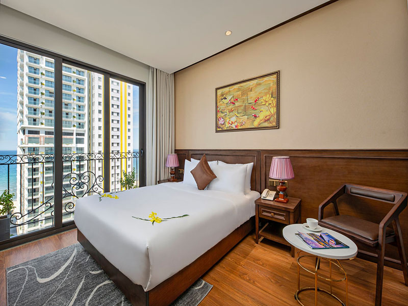 Golden Lotus Hotel Da Nang
