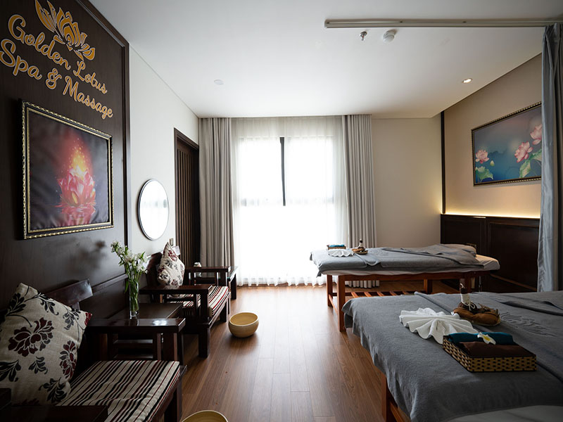 Golden Lotus Hotel Da Nang