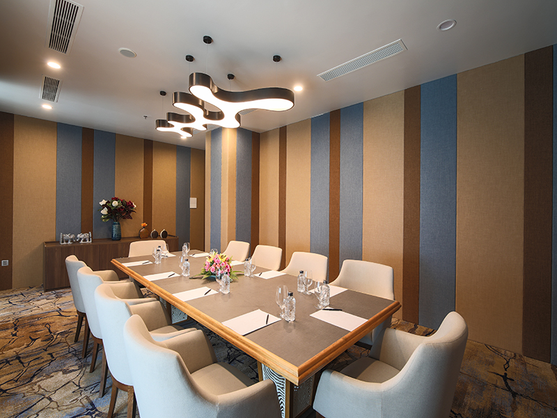 Haian Beach Hotel & Spa
