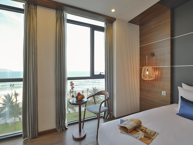 Haian Beach Hotel & Spa
