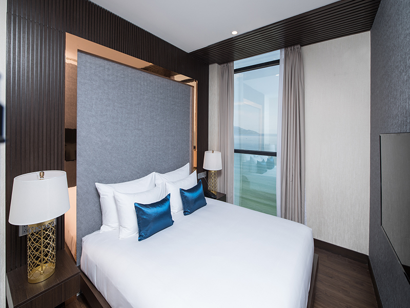 Haian Beach Hotel & Spa