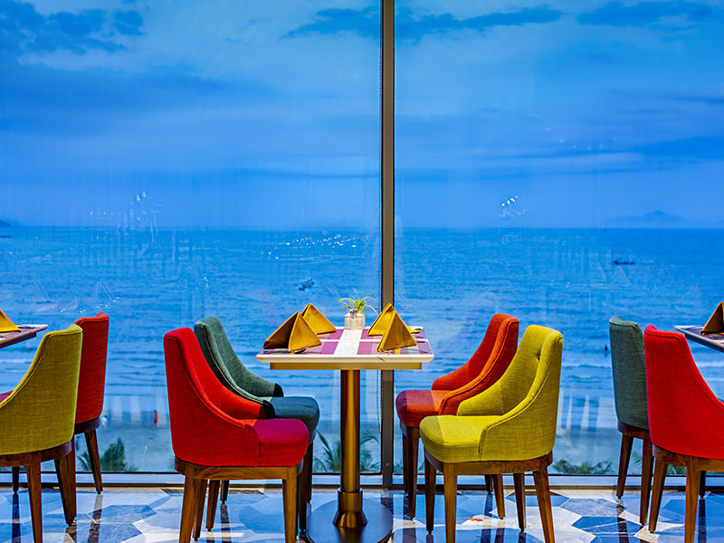 Le Sands Oceanfront Danang Hotel