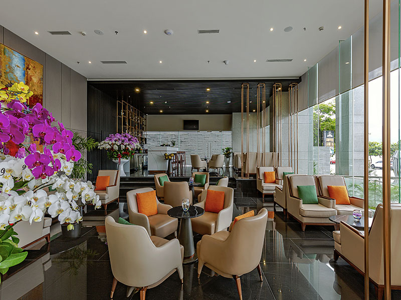 Le Sands Oceanfront Danang Hotel