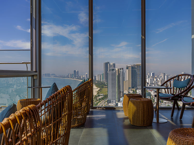 Le Sands Oceanfront Danang Hotel