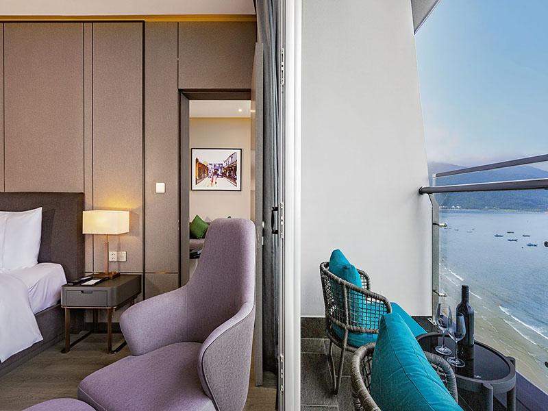 Le Sands Oceanfront Danang Hotel