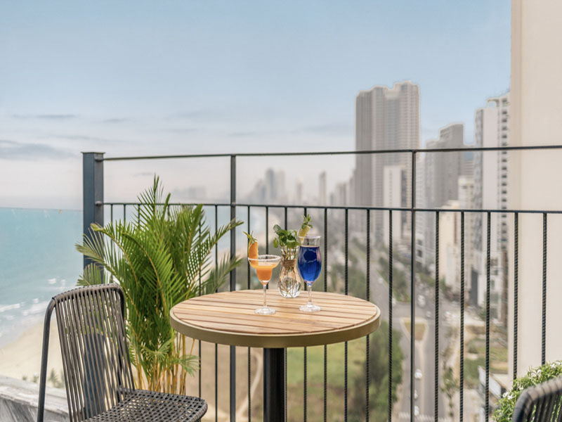Mangata Beachfront Hotel
