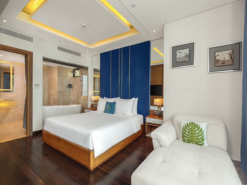 Mandila Beach Hotel