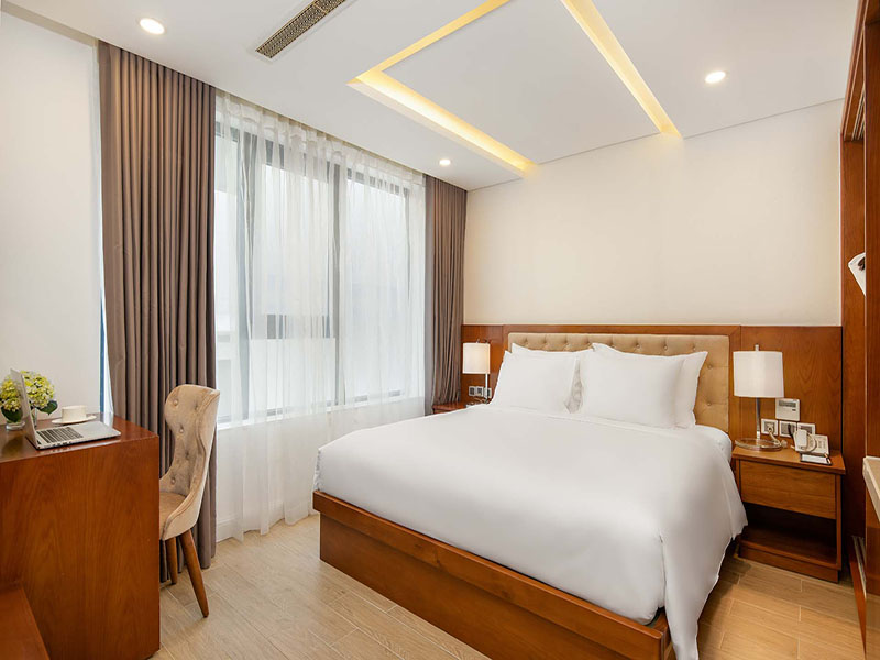 Paris Deli Danang Beach Hotel