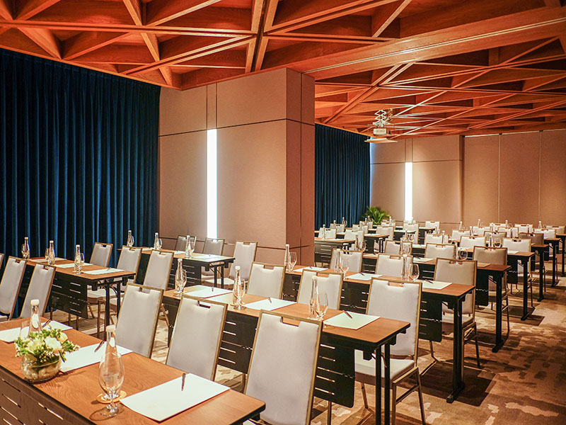 Sel de Mer Hotel & Suites