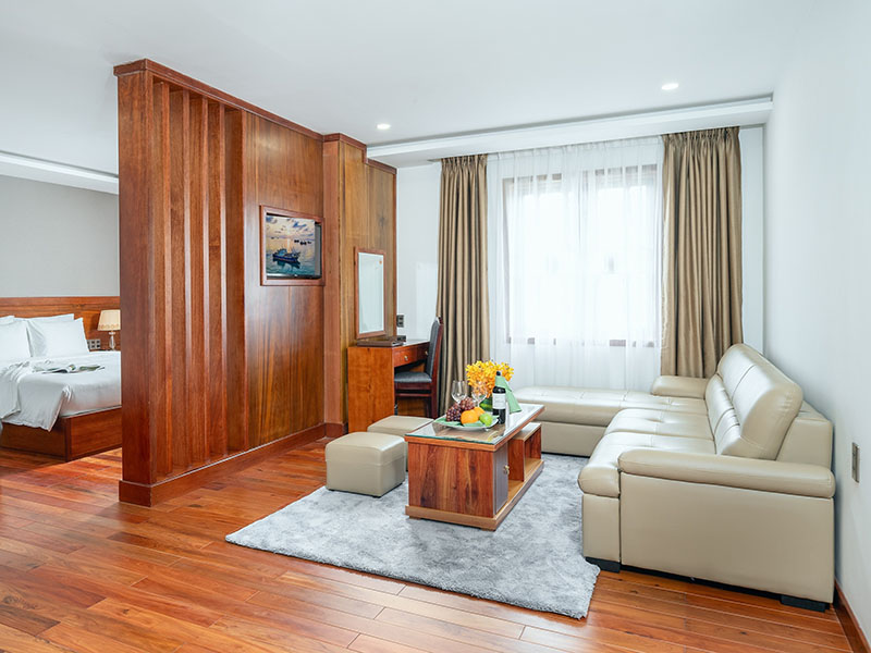 Sunny Ocean Hotel & Spa