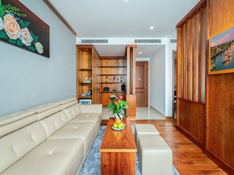 Sunny Ocean Hotel & Spa