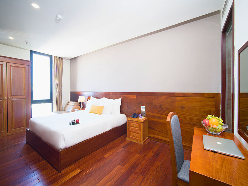 Sunny Ocean Hotel & Spa