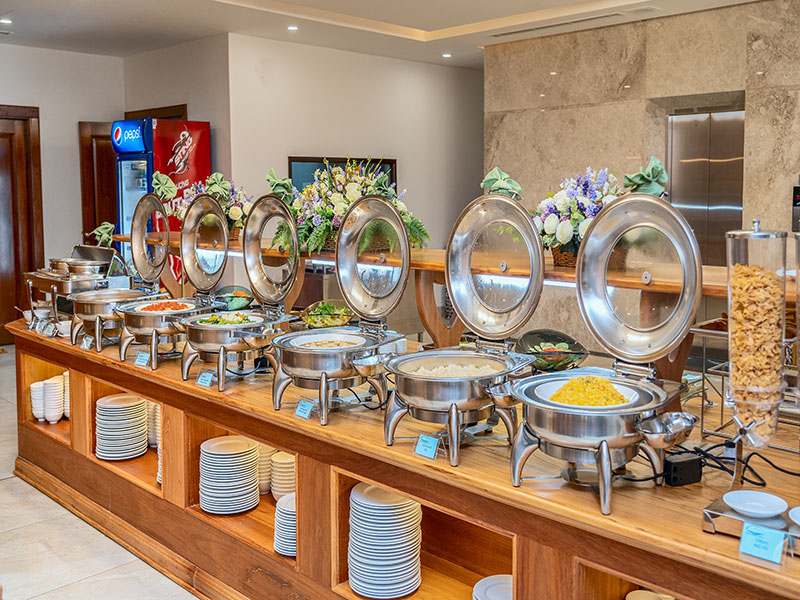 Sunny Ocean Hotel & Spa