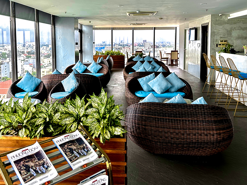 Yarra Ocean Suites Danang