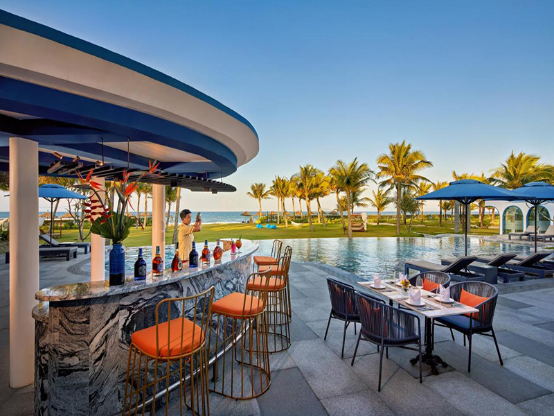 Wyndham Danang Golden Bay Hotel