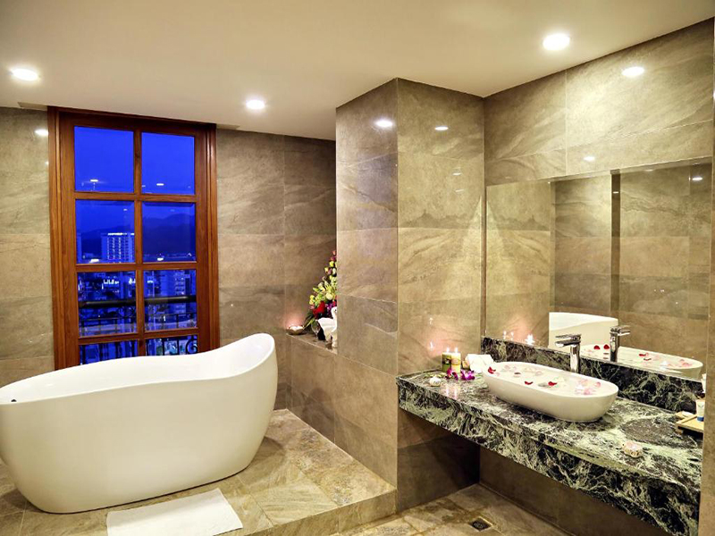 Khách sạn Apus Nha Trang