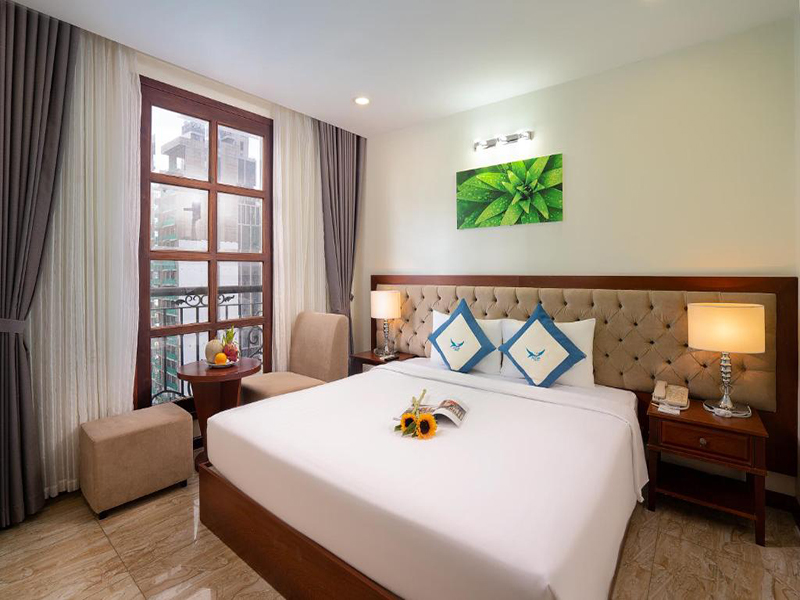 Khách sạn Apus Nha Trang