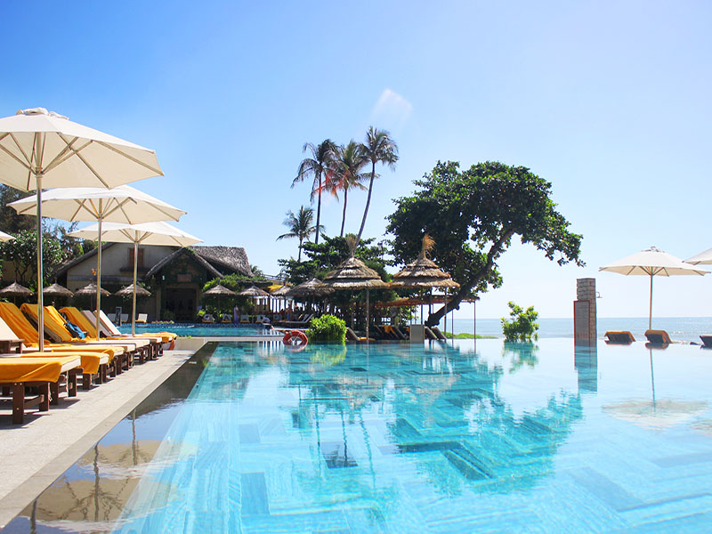 Aroma Beach Resort & Spa