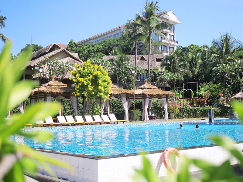 Aroma Beach Resort & Spa