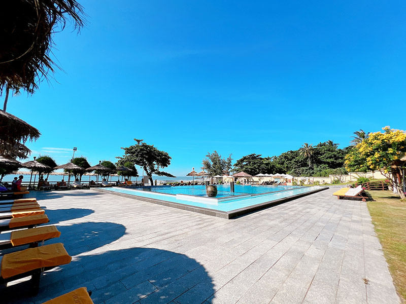 Aroma Beach Resort & Spa