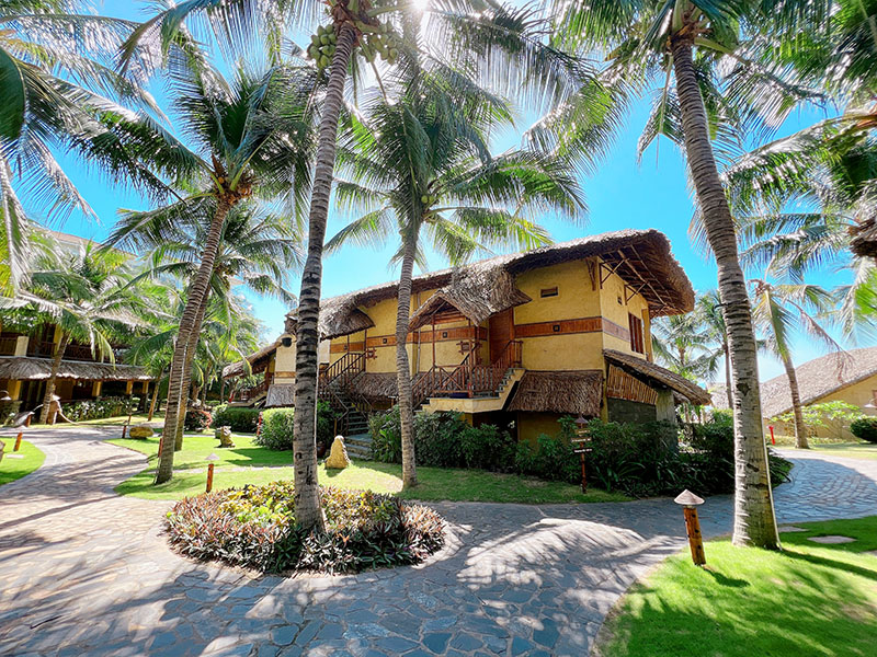 Aroma Beach Resort & Spa