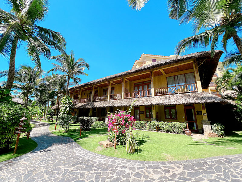 Aroma Beach Resort & Spa