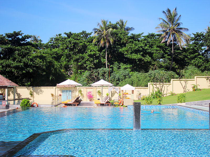 Aroma Beach Resort & Spa