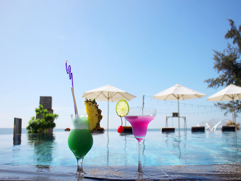 Aroma Beach Resort & Spa