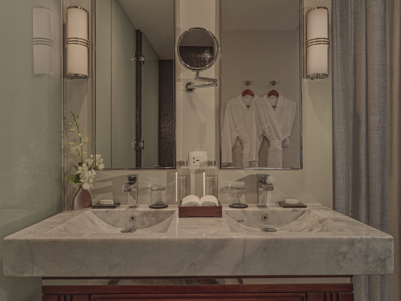Azerai La Residence