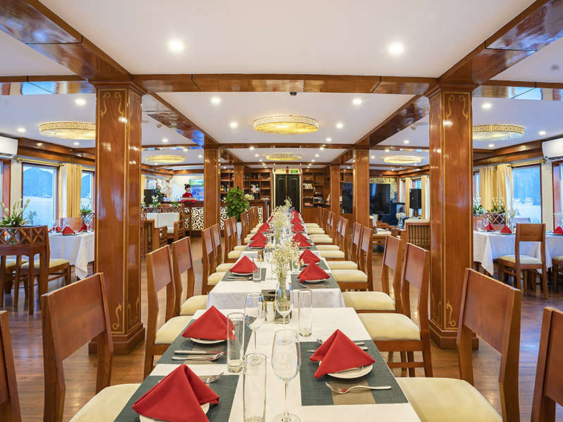 Crown Legend Cruise
