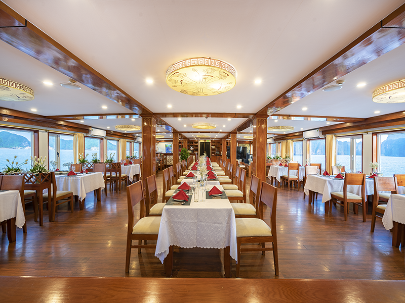 Crown Legend Cruise
