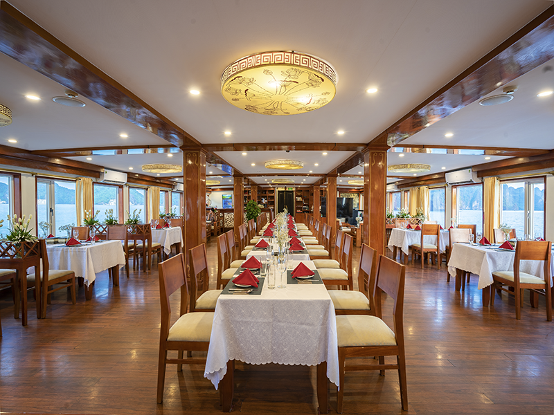 Crown Legend Cruise