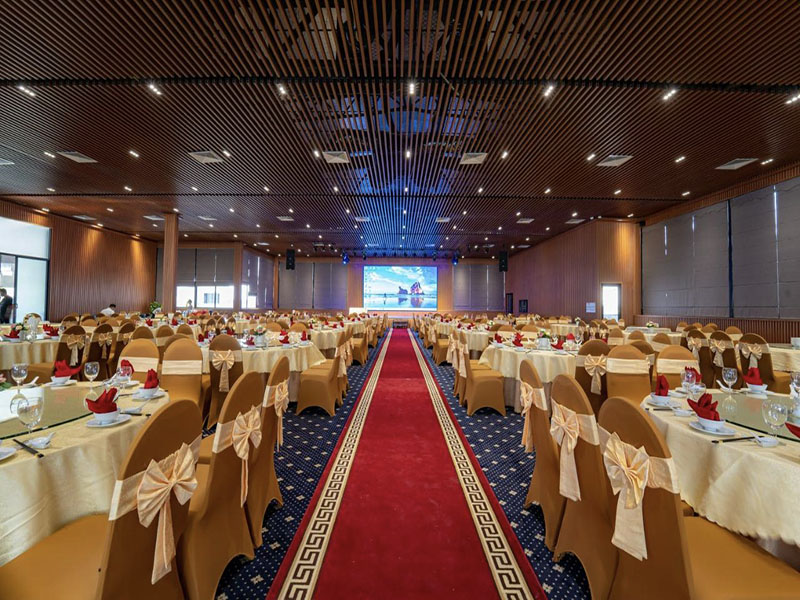D’LIORO HOTEL & RESORT