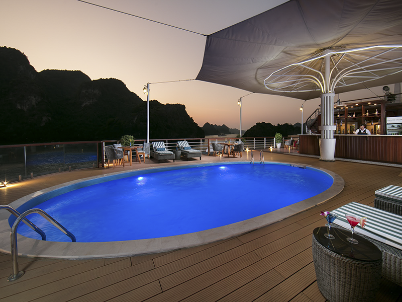 Heritage Cruises Binh Chuan Cat Ba Archipelago