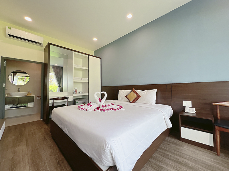 Hòn Rơm 2 Resort