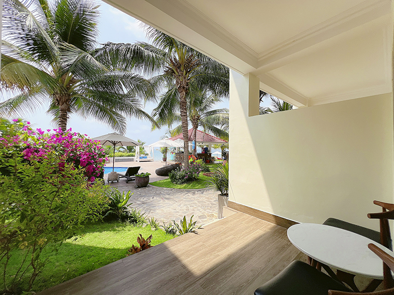 Hòn Rơm 2 Resort