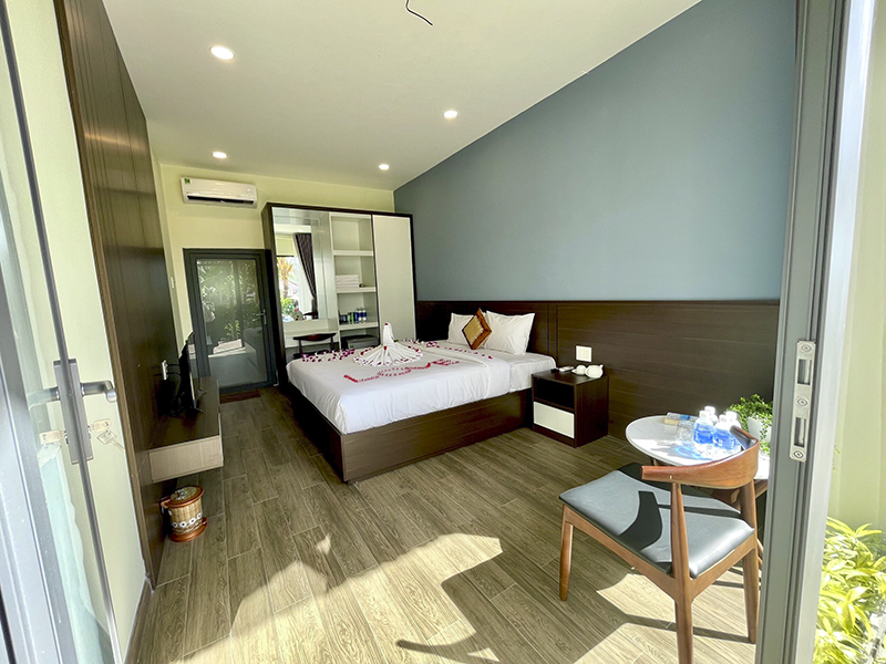 Hòn Rơm 2 Resort