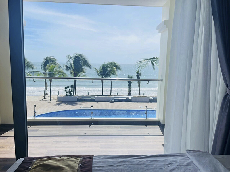 Hòn Rơm 2 Resort