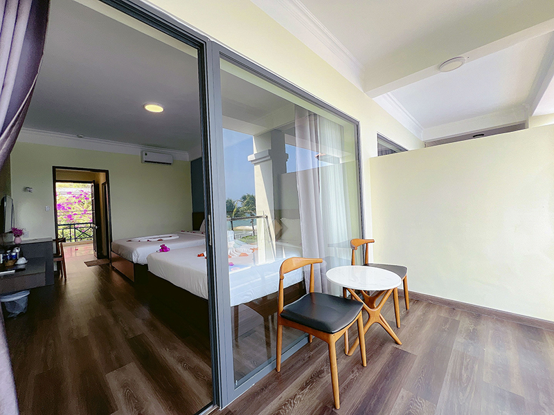 Hòn Rơm 2 Resort