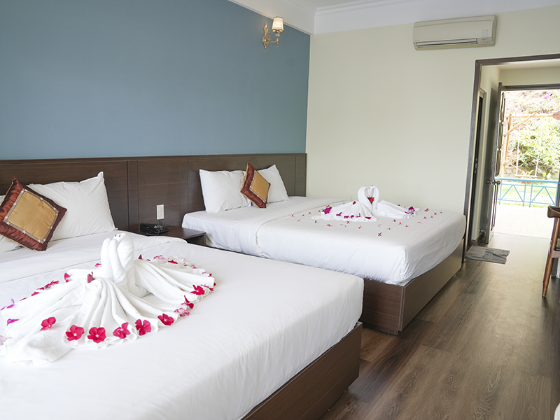 Hòn Rơm 2 Resort
