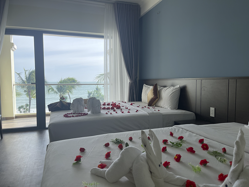 Hòn Rơm 2 Resort